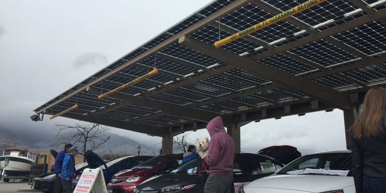 Cloudy skies but bright future at solar expo