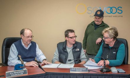 Town officially signs contract with contractor to construct new fire hall