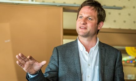 Bernier should refuse to sign OSS closure, NDP argues