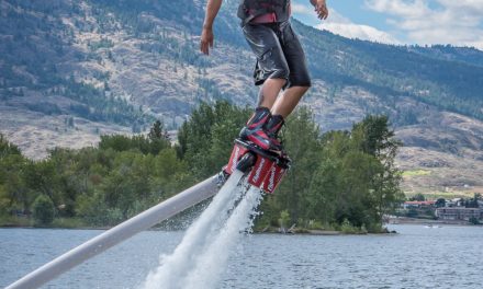 More than birds can fly – Team CanFly presents spectacular flyboarding demonstration