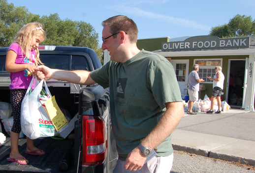 Local food drive collects nearly 5,500 pounds