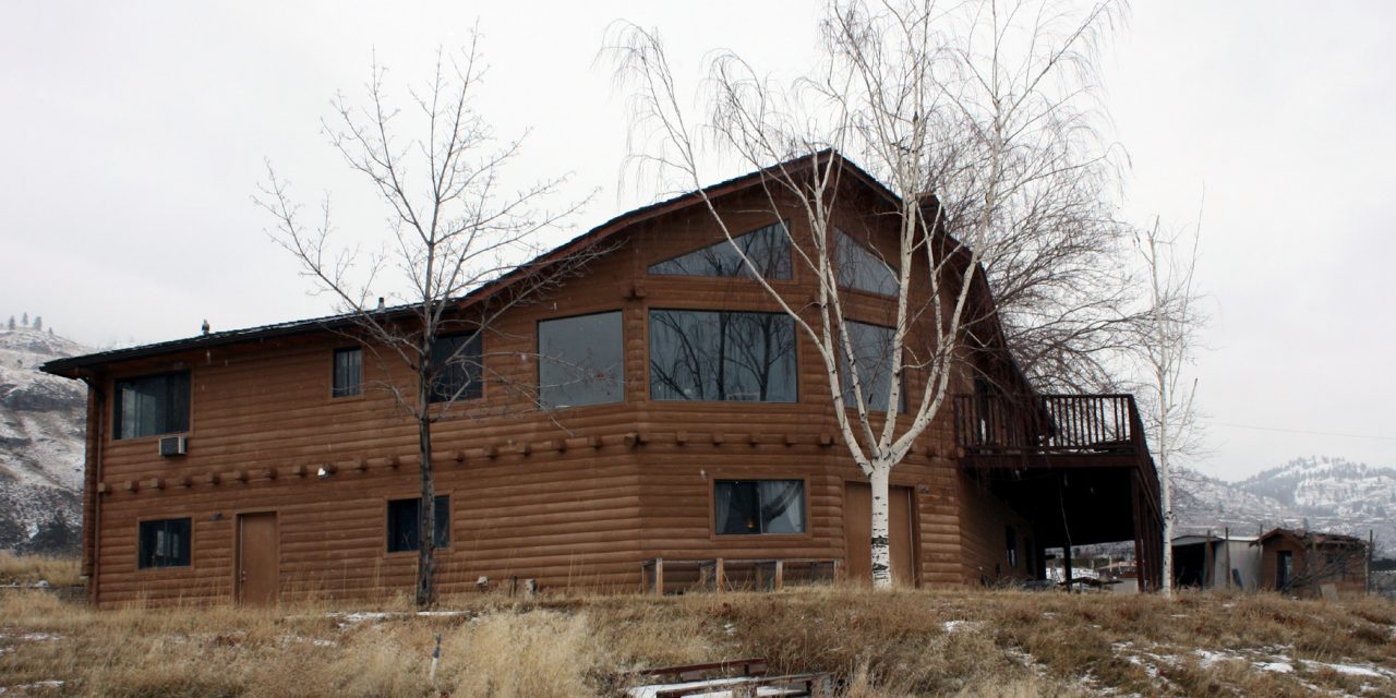 CORRECTIONS STAFF IMPRESSED BY PUBLIC RECEPTION TO ABORIGINAL OFFENDER HALFWAY HOUSE IN OSOYOOS