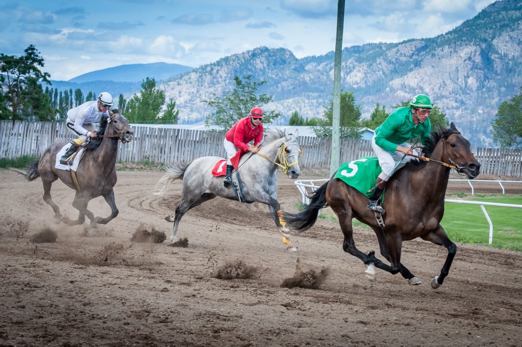 Lil Miss Bean, No. 5, took the lead early in the fifth race and came in the winner. (Richard McGuire photo)