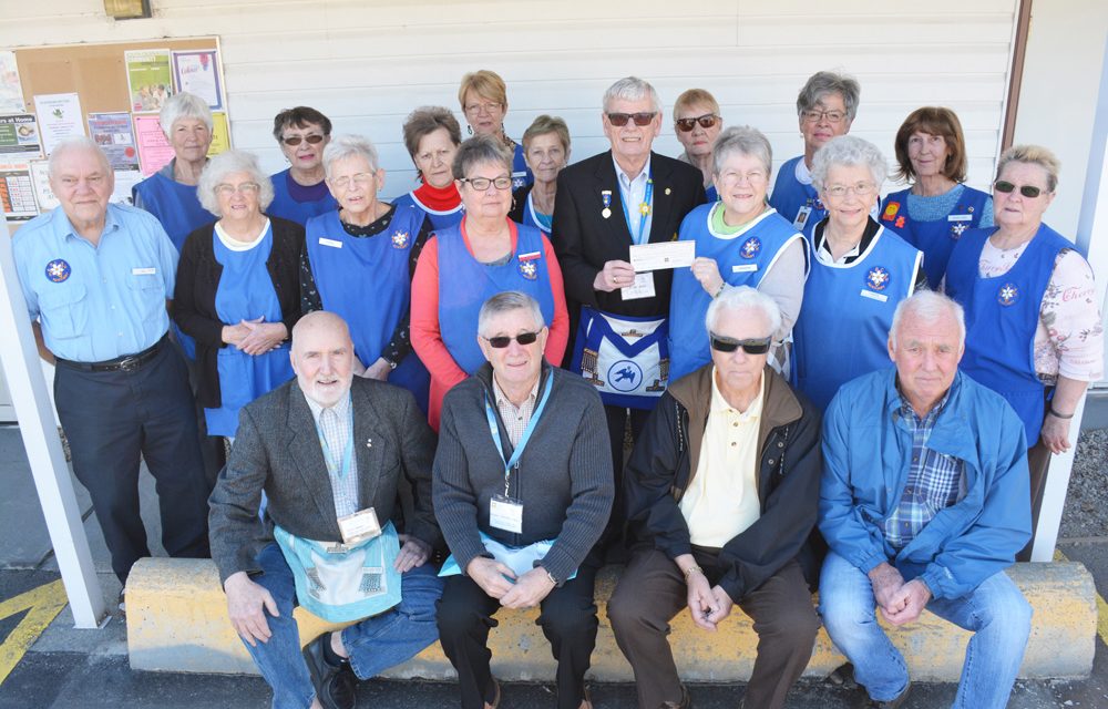 South Okanagan Health Care Auxiliary makes donation