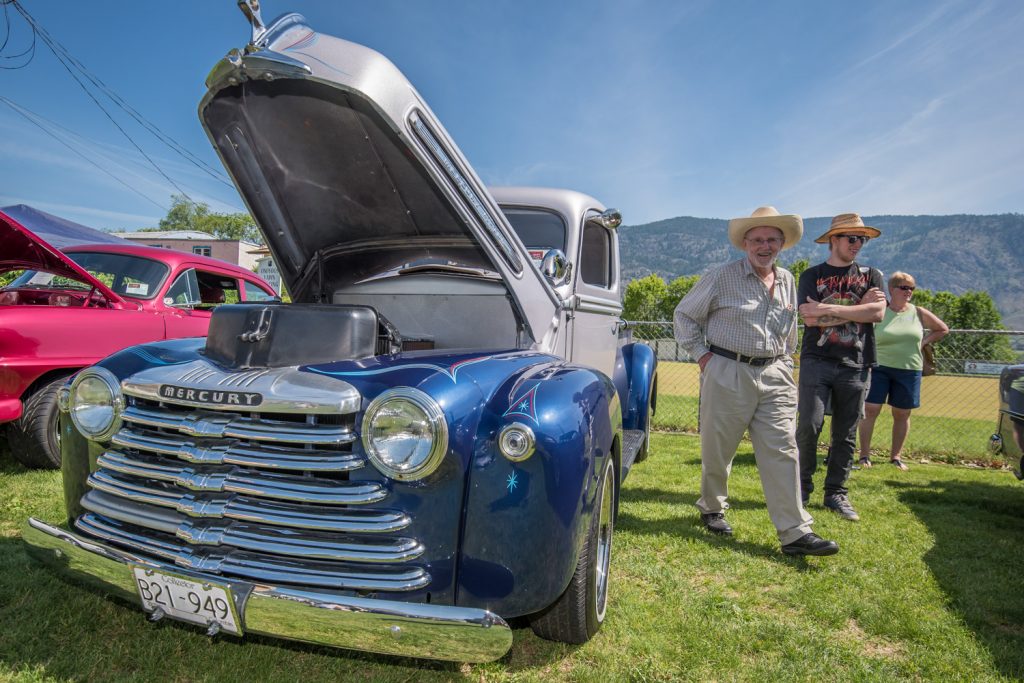 This 65-year-old Mercury truck attracted admirers. (Richard McGuire photo) 