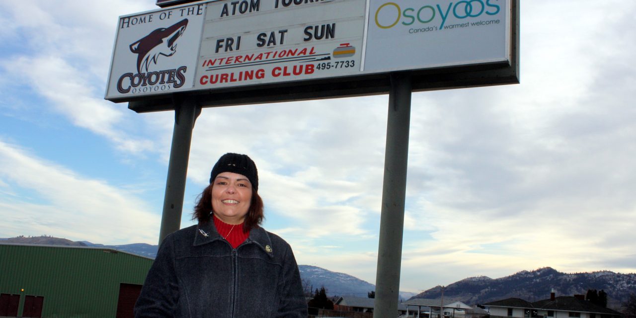 OSOYOOS GIVES FINAL PUSH AS HOCKEYVILLE DEADLINE PASSES