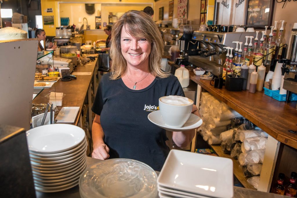 Music and art add ‘cool vibe’ to Jojo’s Café TimesChronicle.ca