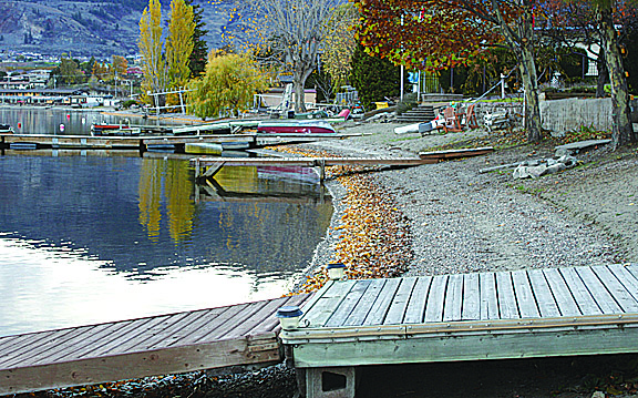 Lakeshore Resident Seeks Adjustment Of Lake S Natural Boundary To Protect Property Owners Rights Timeschronicle Ca