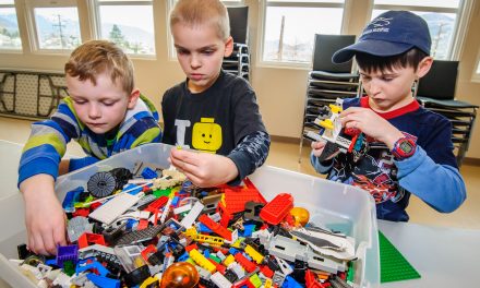 Lego Maniacs on spring break