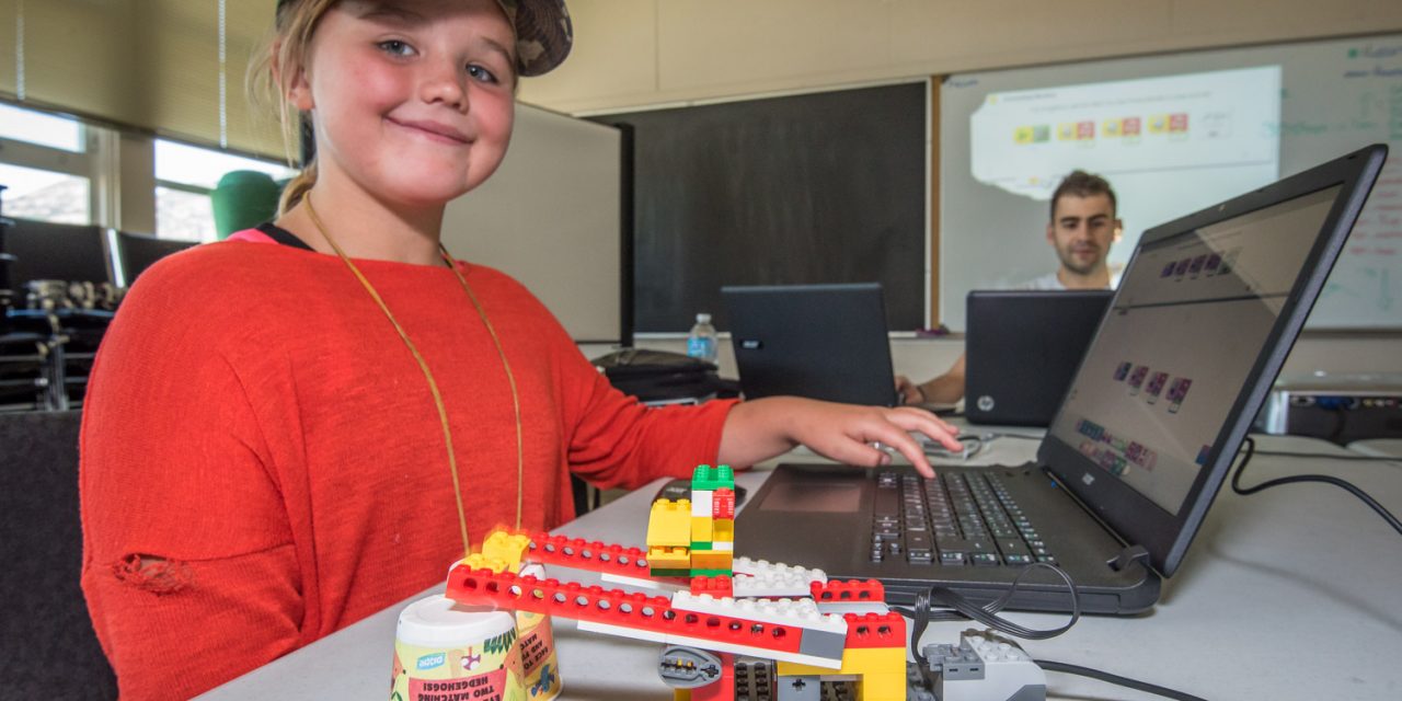 Learning robotics with Lego