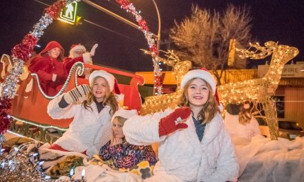 Christmas Lite-up fills Main Street