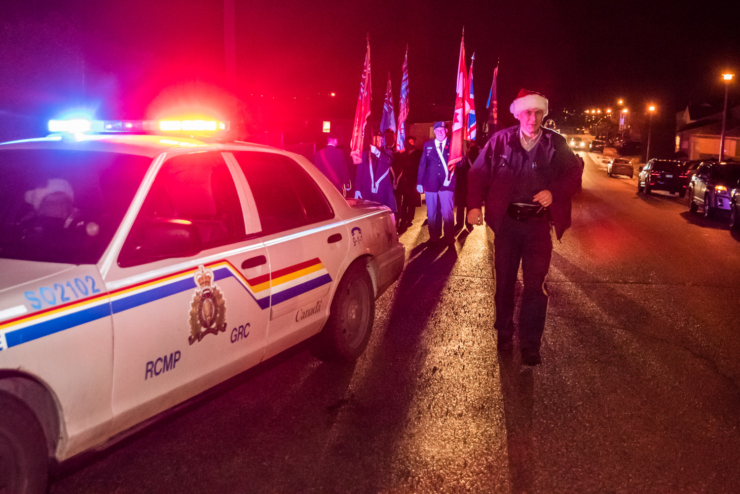 The RCMP car flashed its lights and tooted the siren to indicate the parade was about to begin. (Richard McGuire photo)