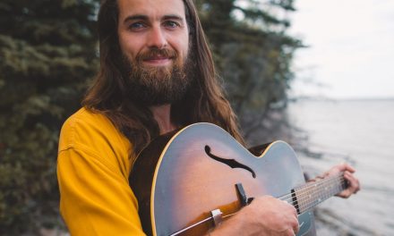 Folk singer-songwriter brings Manitoba music to Osoyoos