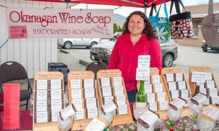 Osoyoos market one of first to offer wine sampling, sales