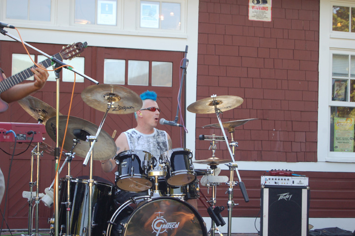 Drumming up support