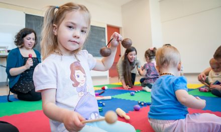 Early childhood program teaches basic music skills
