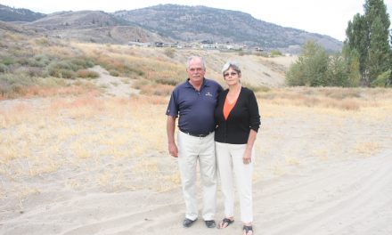 DIVIDEND RIDGE RESIDENTS ANGRY WITH PLAN TO DISPERSE EXCESS EFFLUENT IN DESERT PARK SANDPIT NEAR HOMES