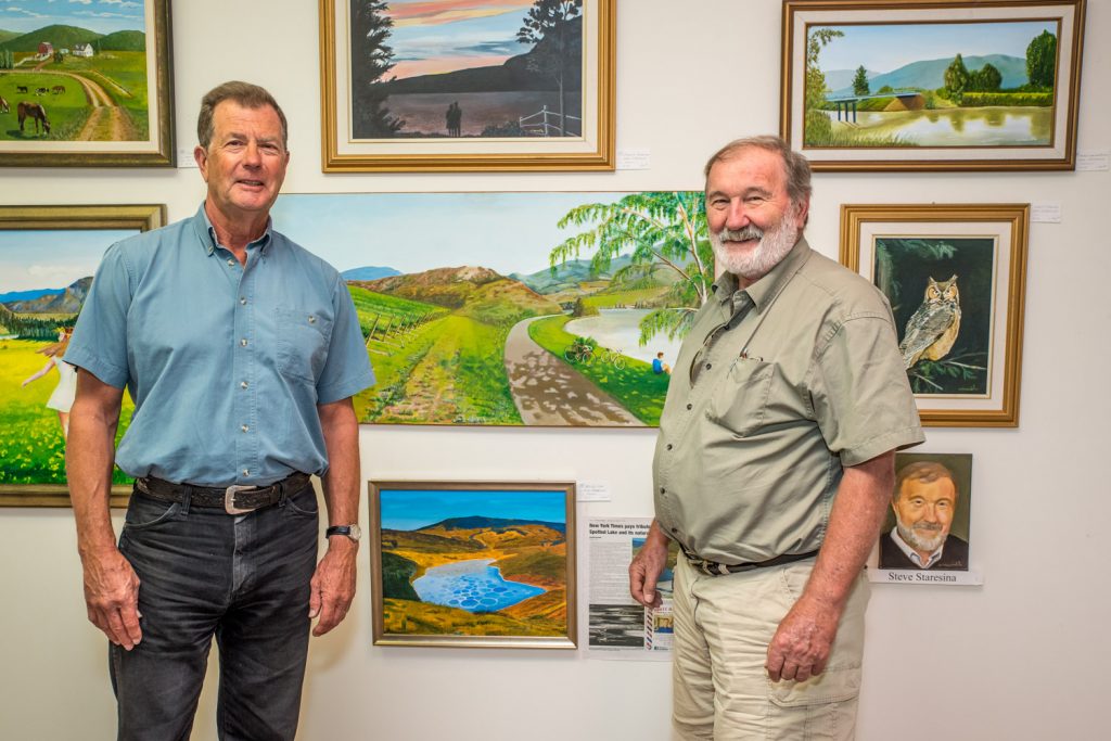 Painters Michael Jorden (left) and Steve Staresina were instrumental in bringing the Okanagan Art Gallery to Osoyoos a year ago. (Richard McGuire photo)