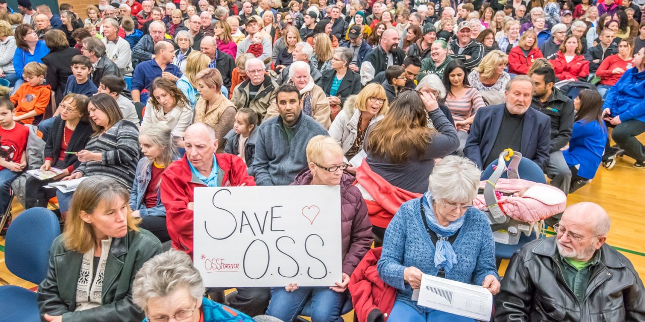 Raucous capacity crowd urges board trustees keep both Osoyoos schools open