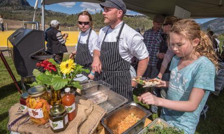 Organizers are once again expecting huge crowds to attend 2016 Pig Out in Oliver