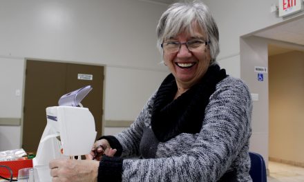 Local quilters stitch together in latest course