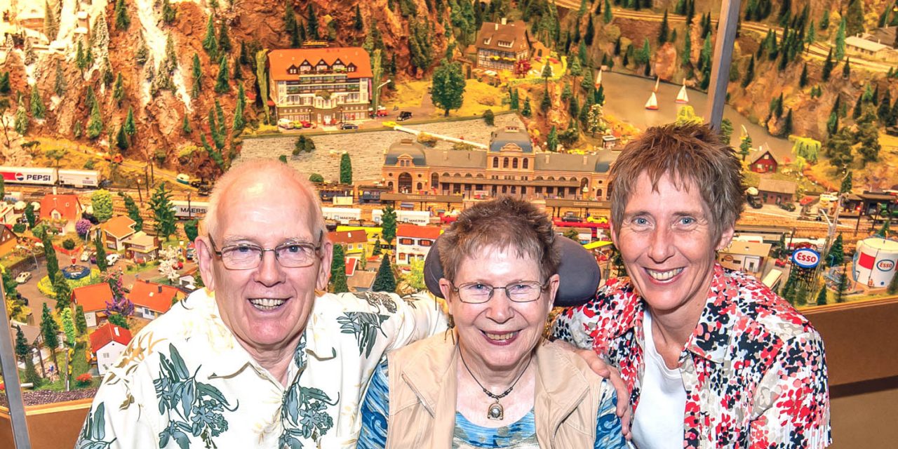Town Council Votes To Approve Application To Keep Osoyoos Desert Model Railroad In Industrial Park Timeschronicle Ca