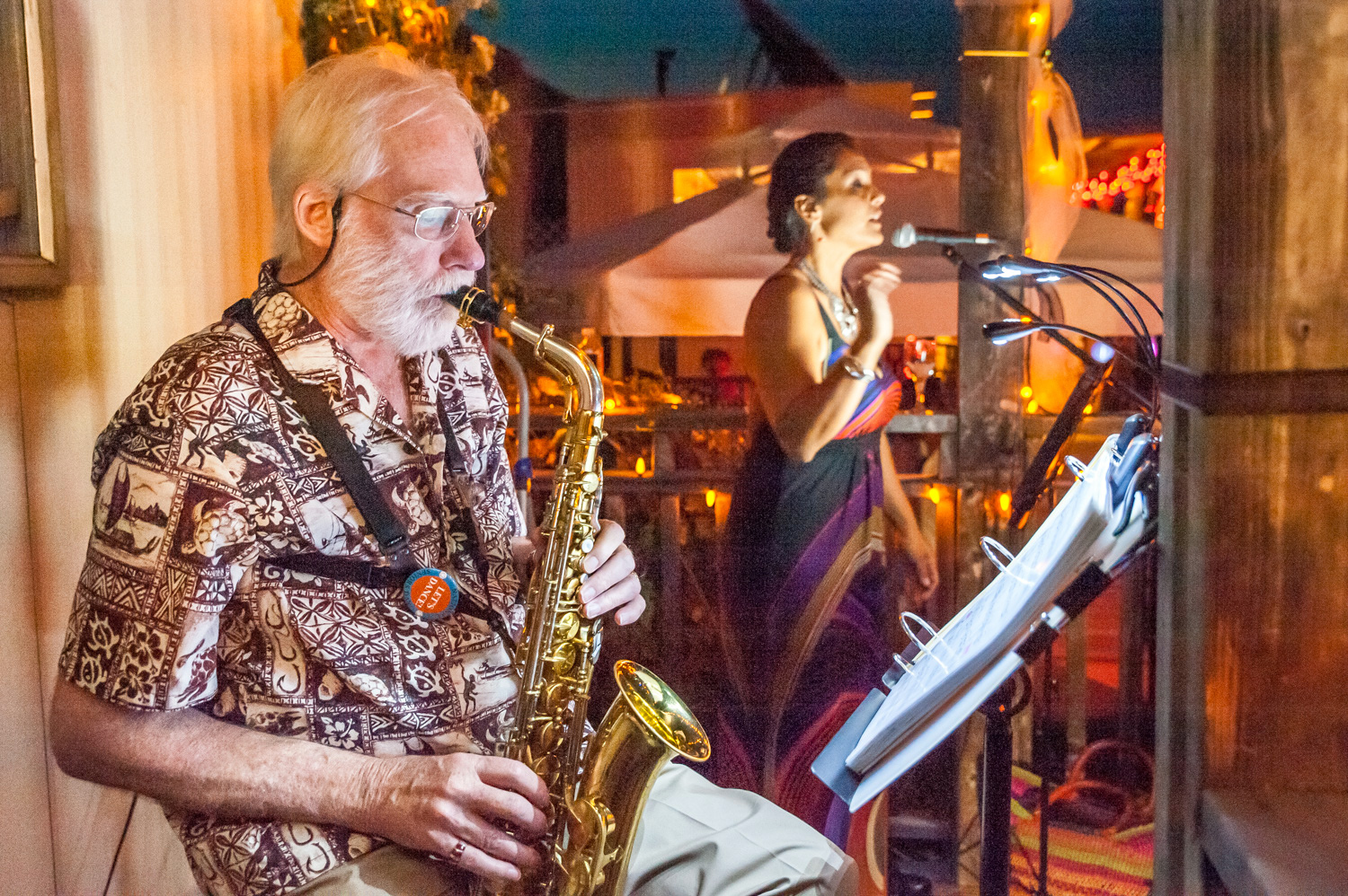Don Wade (left) on saxophone and singer Yanti Rowland of Sax Among Friends entertained guests at Romancing the Desert Saturday night at the Osoyoos Desert Centre. The event is a major fundraiser for the Osoyoos Desert Society. (Richard McGuire photo)