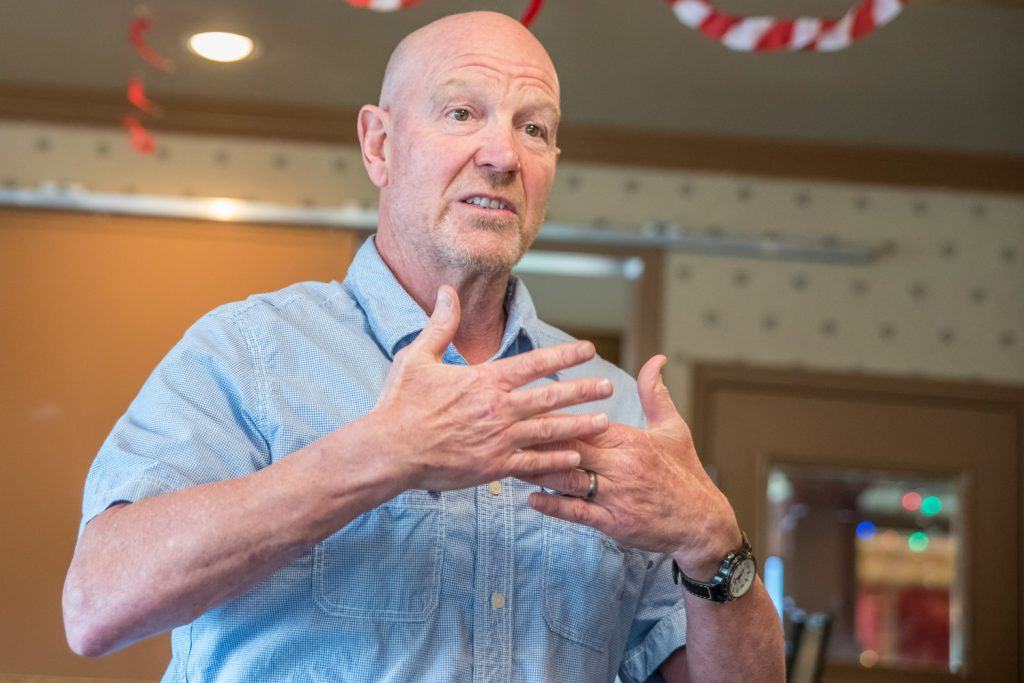 Retired educator David Adamson spoke to the Rotary Club of Osoyoos recently about the free Rotary-sponsored tutoring program run at the Osoyoos Bapist Church. (Richard McGuire photo)