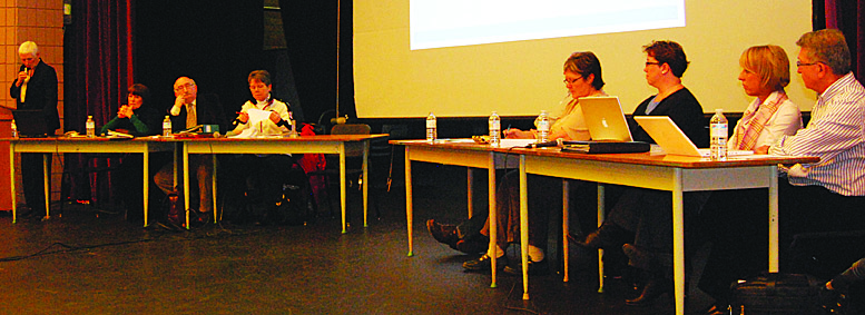 schooldistrictweb School District 53's board of trustees held a special public meeting in Osoyoos on Feb. 10 to address budget, enrolment and full-day kindergarten issues. Photo by Laurena Weninger - Click on picture for larger image