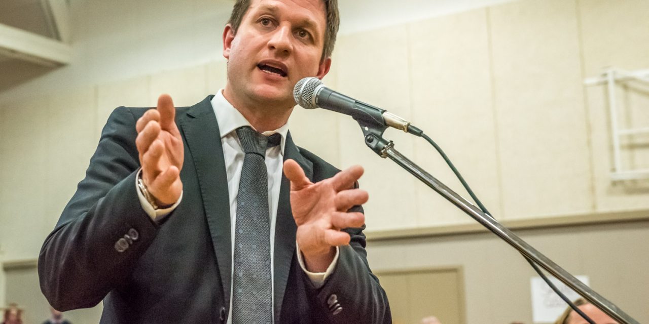 NDP Education Critic blasts Liberals and Larson for inadequate last-ditch funding announcement