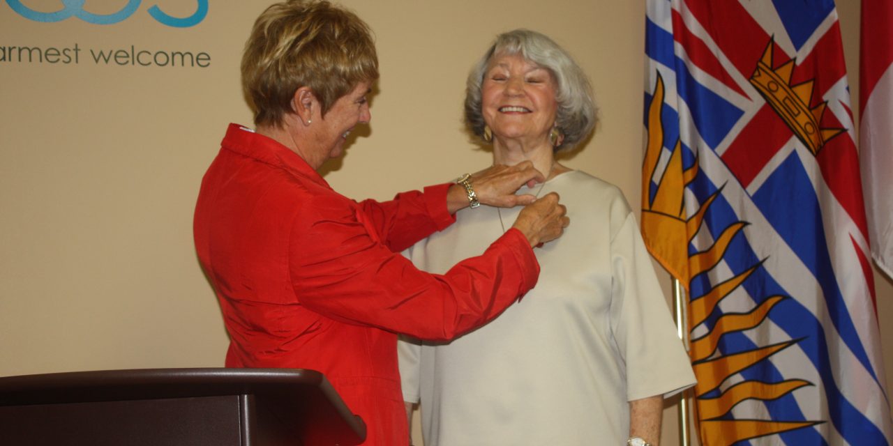 RUTH SCHILLER SURROUNDED BY FRIENDS AND FAMILY AS SHE ACCEPTS QUEEN’S DIAMOND JUBILEE MEDAL
