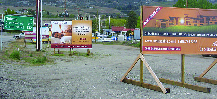 TOWN NOW ENFORCING NEW TRAFFIC BYLAW WHICH DEALS WITH UNSIGHTLY, HAZARDOUS SIGNS