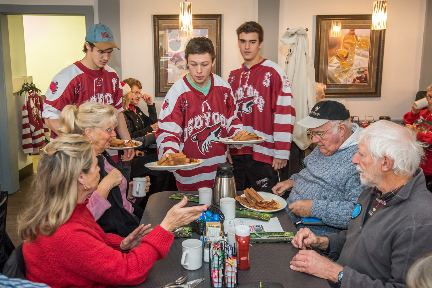 Smitty’s reno done in time for Toys for Tots TimesChronicle.ca