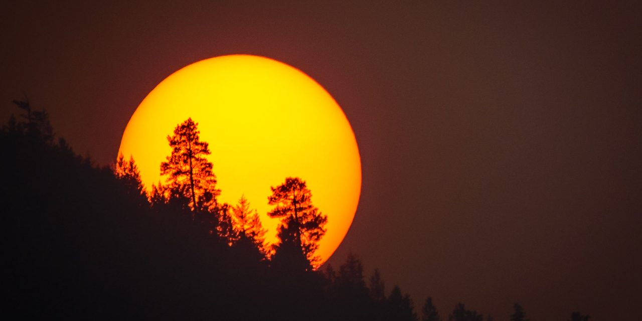 Stubborn weather pattern elevates fire danger, pushes smoke into Southern B.C.