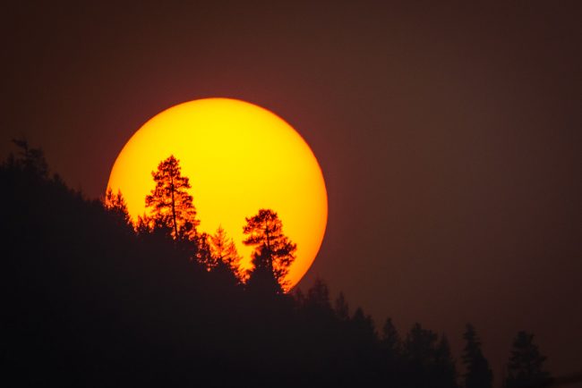 Stubborn weather pattern elevates fire danger