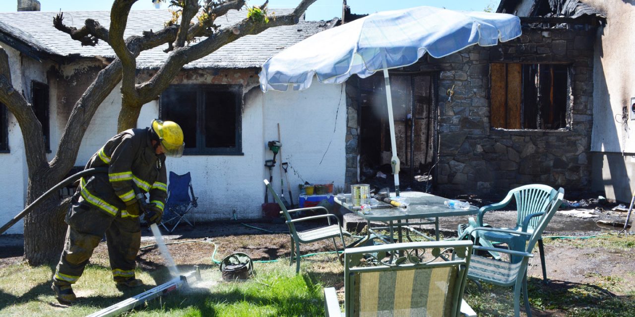 Family narrowly escapes house fire