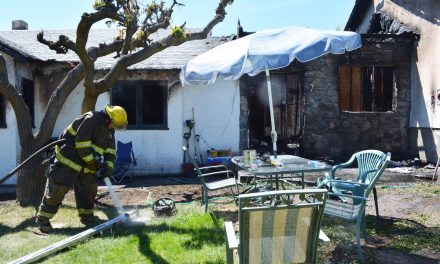 Family narrowly escapes house fire