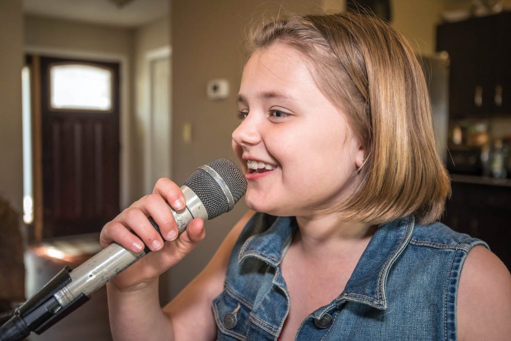 Kyah Allen, 9, dreams of becoming a famous pop singer. Her teacher, Leslee Hatherly, is the mother of singer Kansas Lee and took Allen under her wing as her daughter left home. Allen hopes to compete at Rock Creek Fair and Osoyoos Idol later this year. (Richard McGuire photo)