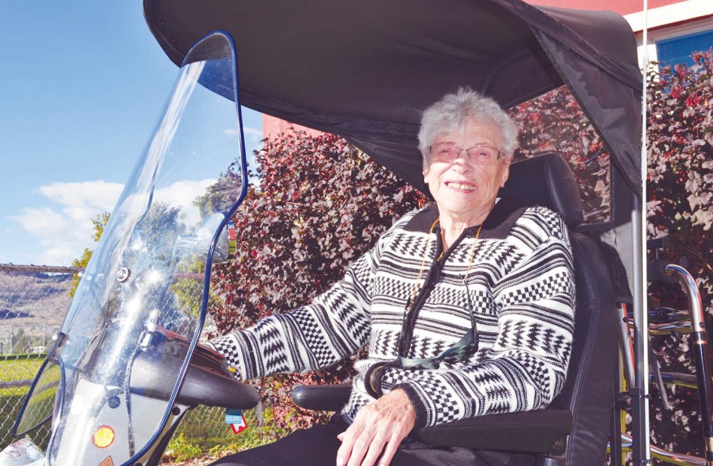 Iris Tweedy, 92, was the star of the show at Sunday’s annual Osoyoos Terry Fox Run. Despite her age and being confined to her scooter, Tweedy finished the five-kilometre course and helped raise more than $450 for the Canadian Cancer Society. Tweedy said she believes people are capable of overcoming many obstacles if they have willpower and determination. (Trevor Nichols photo)