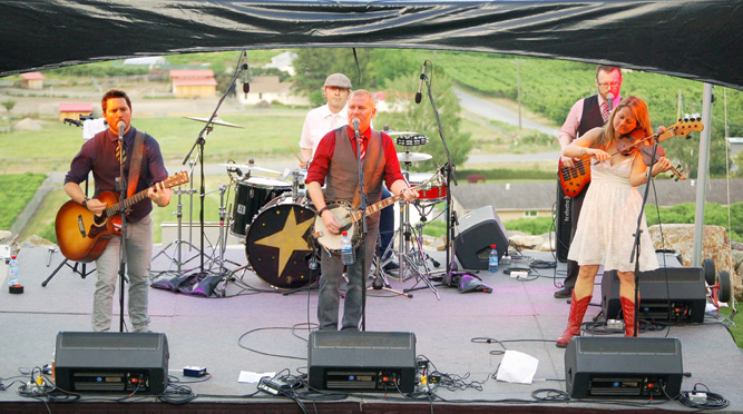 Celtic charm at Tinhorn Creek winery
