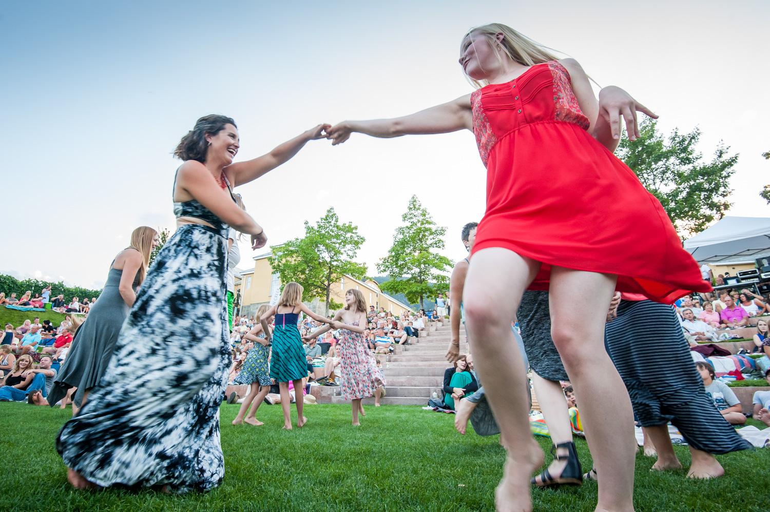 Members of the audience dance in front of the stage as Hey Ocean entertains a large audience in the outdoor amphitheatre at Tin Horn Creek Vineyards on Saturday evening. (Richard McGuire photo)