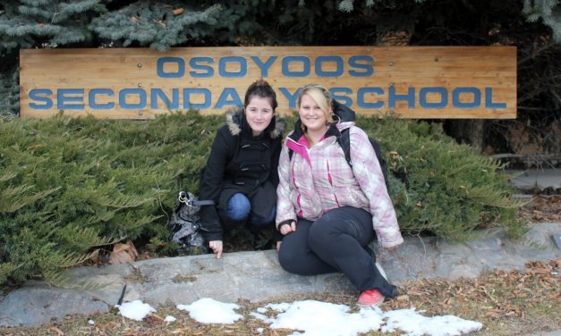 OSS STUDENTS SHOW SUPPORT FOR TEACHERS ACROSS THE PROVINCE