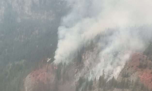 UPDATE: Strong winds could challenge fire lines