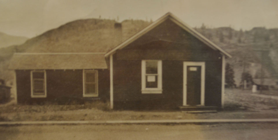 Snow, sand came through cracks in first CIBC in Oliver 100 years ago
