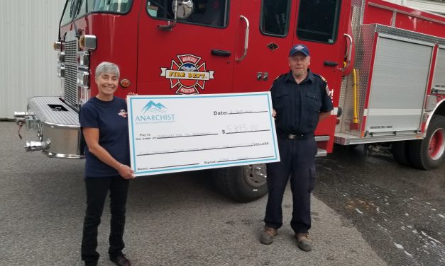 Anarchist Mountain fire department receives $5000 donation