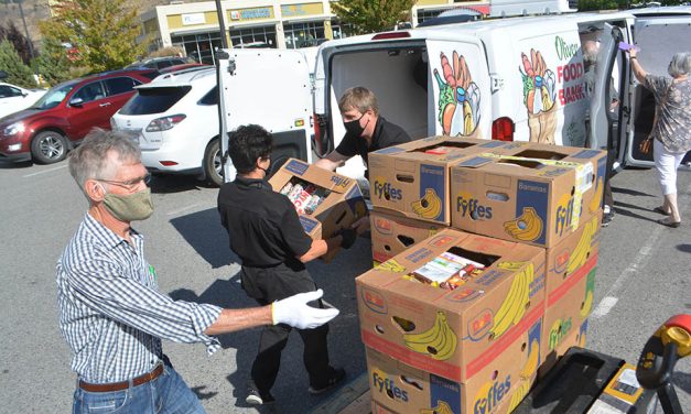 Buy-Low Foods comes through for food bank again