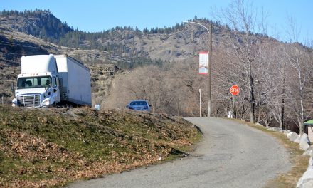 Motorists oppose planned road closure