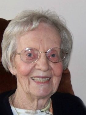 Margaret Evelyn (Lynne) Denholm Gilbert