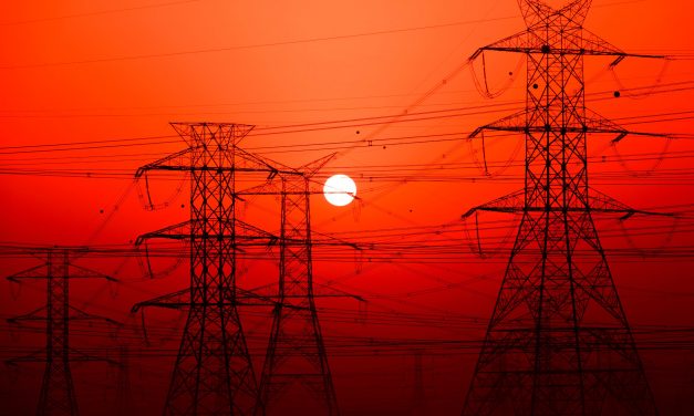 Hot weather ahead, FortisBC asks you to dial it back