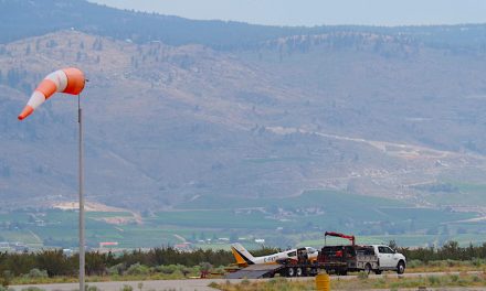 Three walk away from Osoyoos Airport crash landing